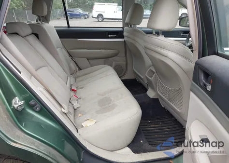 2010 Subaru Outback 2.5I z USA, uszkodzony, nr VIN 4S4BRCAC4A3349862